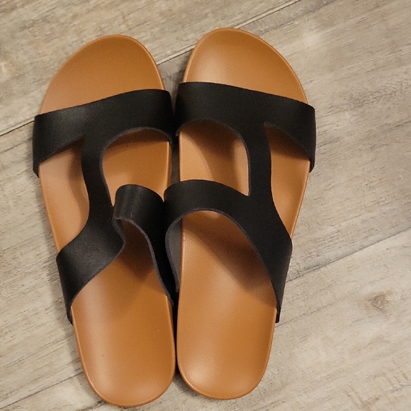 Shoes - Black and Tan Women's Sandals